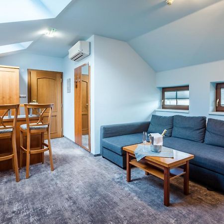 Hotel Jelinkova Vila Velké Meziříčí エクステリア 写真